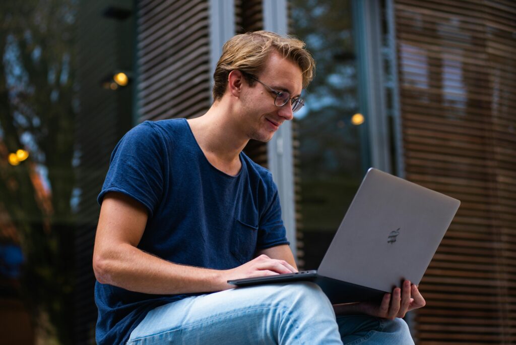 Insights into the Language Service Industry from Global Market Leaders