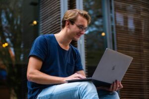 Insights into the Language Service Industry from Global Market Leaders